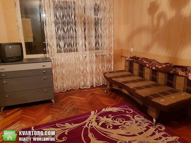 Rent out 2-room apartment. Киев,  Васильченко — photo 1