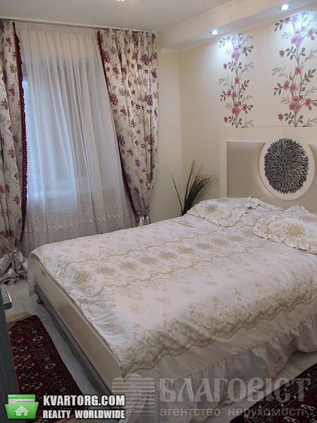 Sell 2-room apartment. Киев, Оболонский пр — photo 1