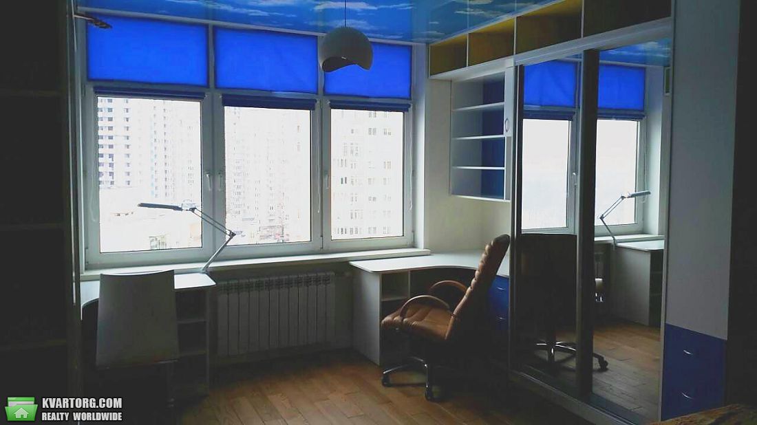 Rent out 3-room apartment. Киев, Сикорского — photo 8