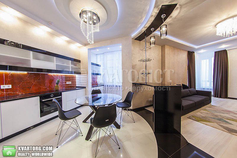 Sell 2-room apartment. Киев,  Барбюса — photo 1