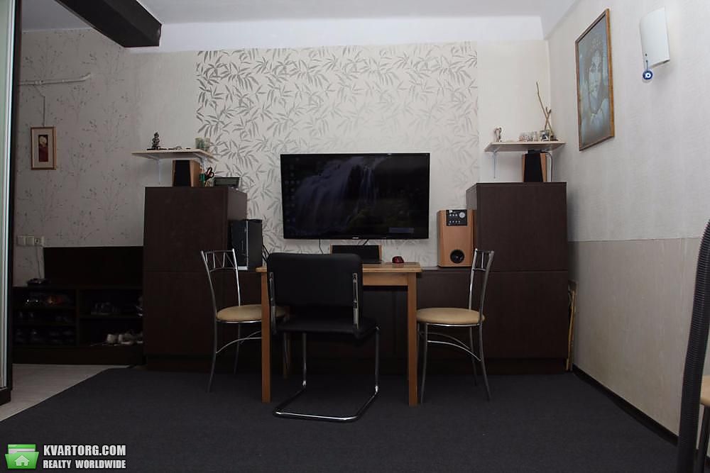 Sell 2-room apartment. Киев,  Волгоградская — photo 1