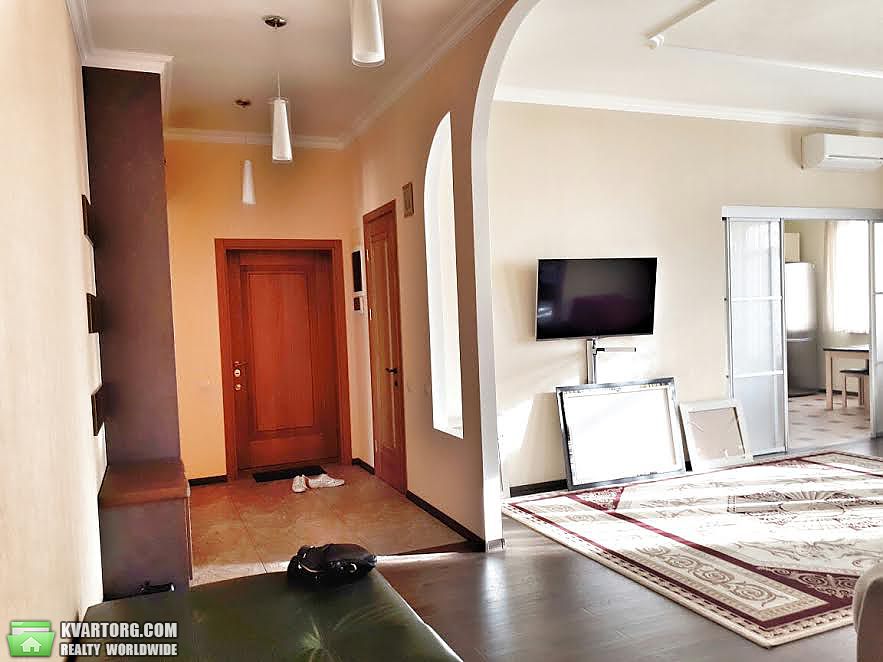 Rent out 3-room apartment. Днепропетровск, ул.Рогалева — photo 1