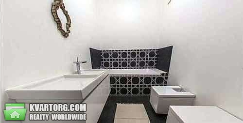 Rent out 4-room apartment. Киев,  Богдана Хмельницкого — photo 7