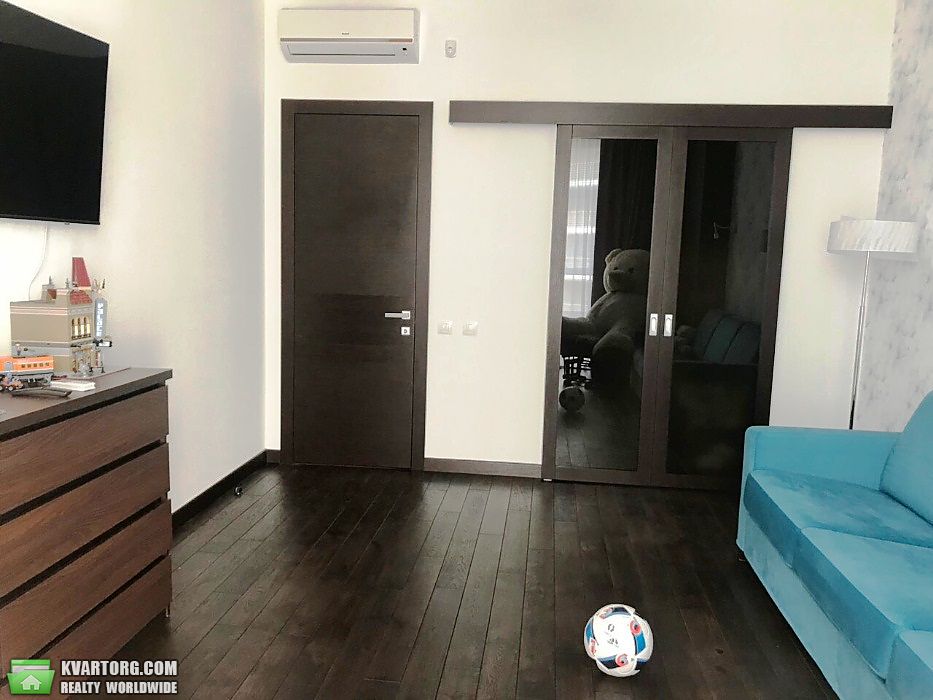 Rent out 4-room apartment. Киев,  Саперное поле — photo 6