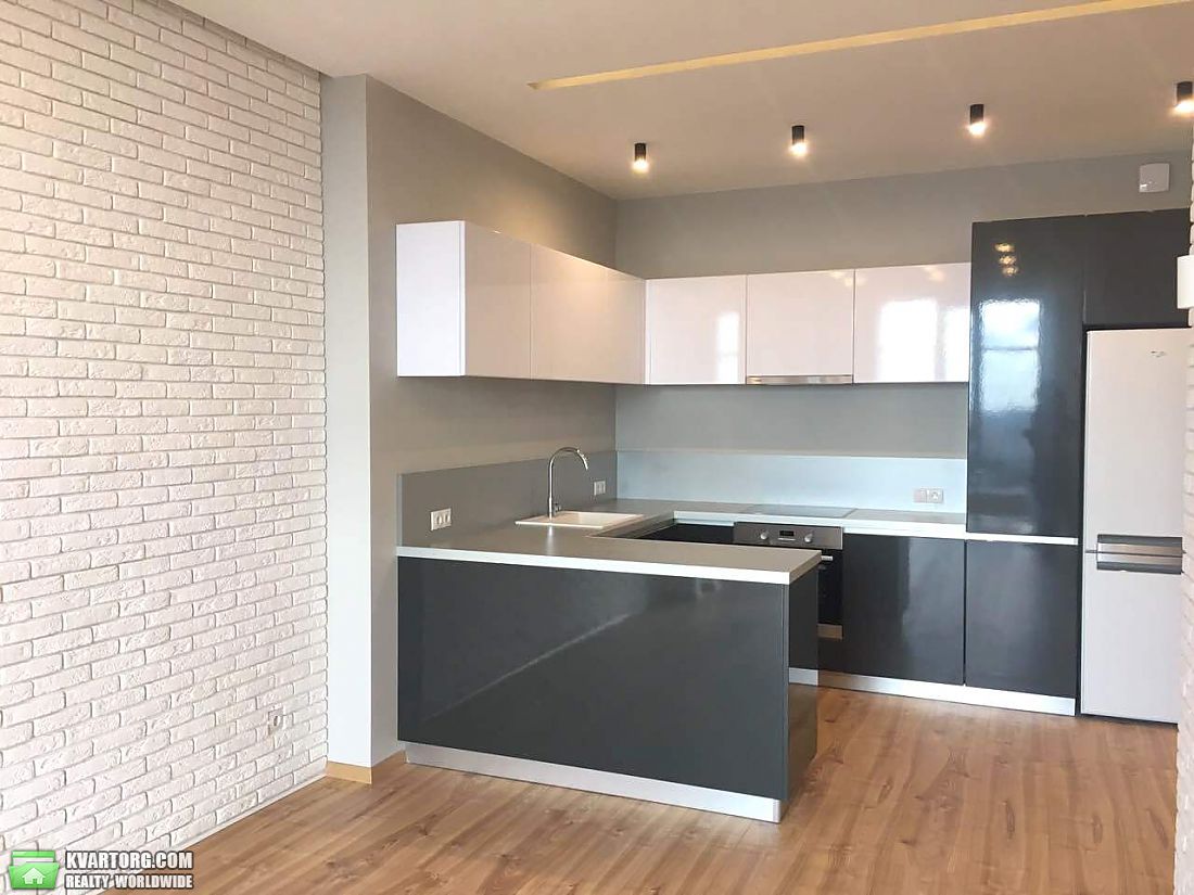 Sell 3-room apartment. Киев,  Антонова — photo 1