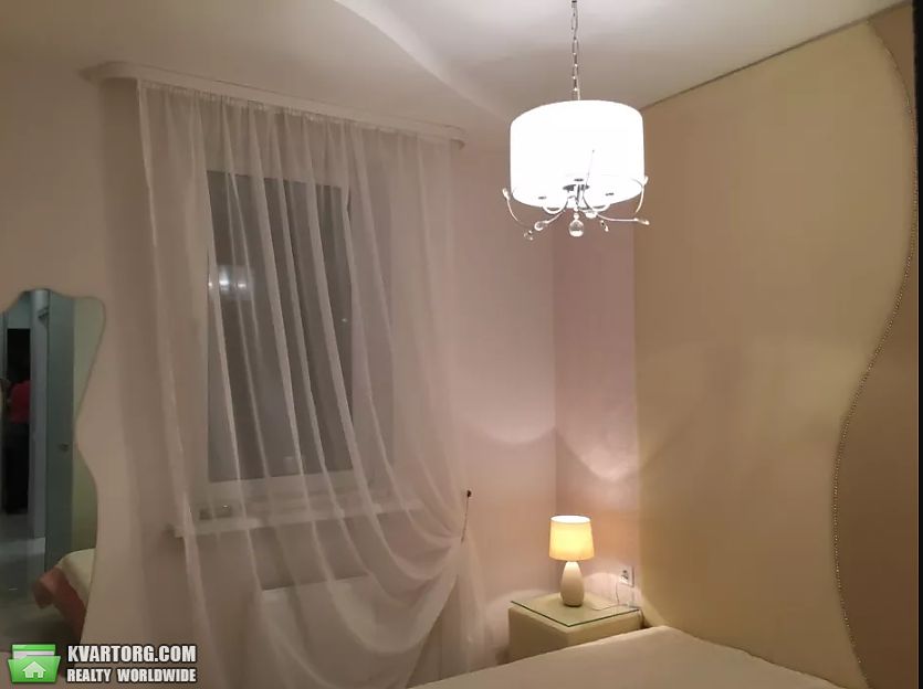 Rent out 1-room apartment. Киев, Феодосийская — photo 6