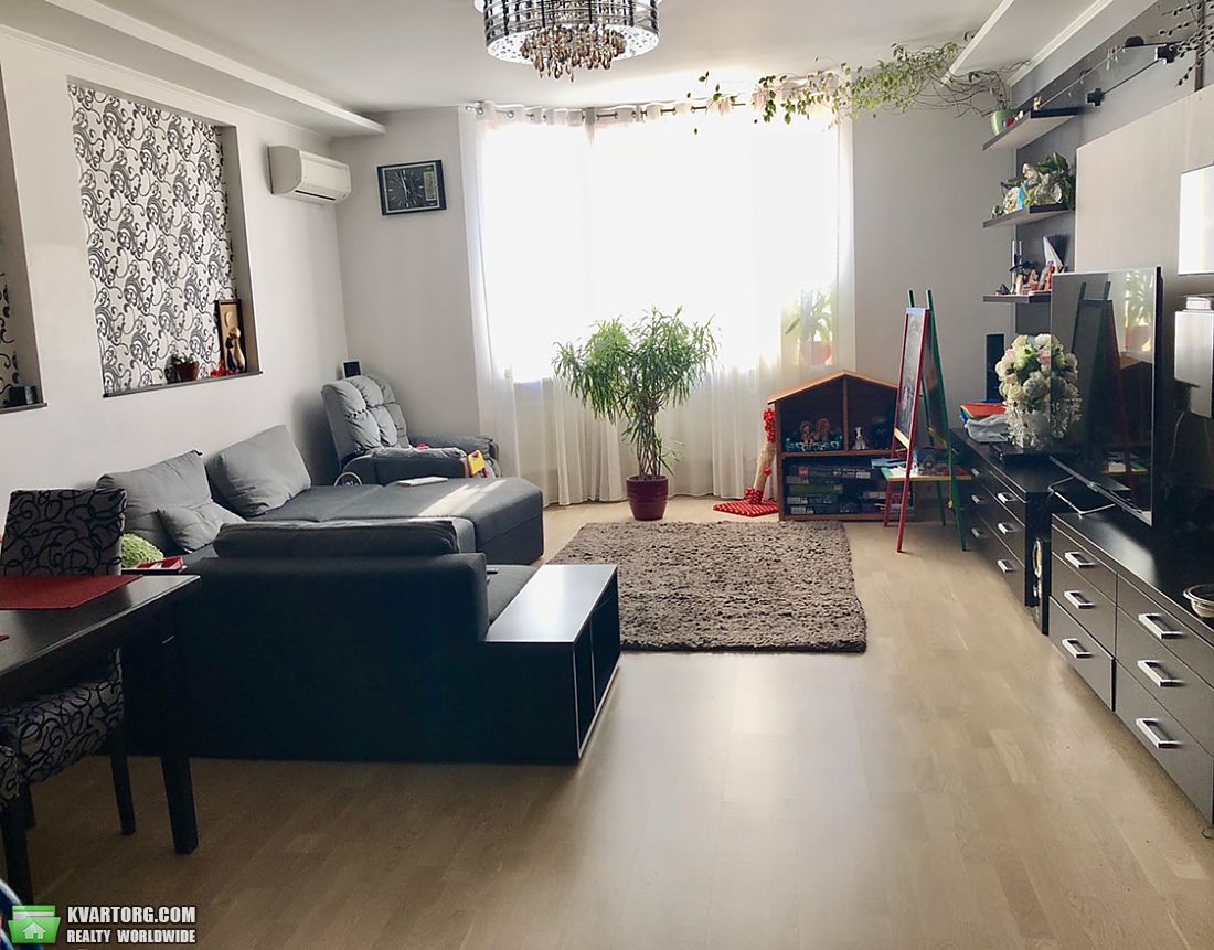 Sell 3-room apartment. Киев,  Героев Сталинграда пр — photo 1