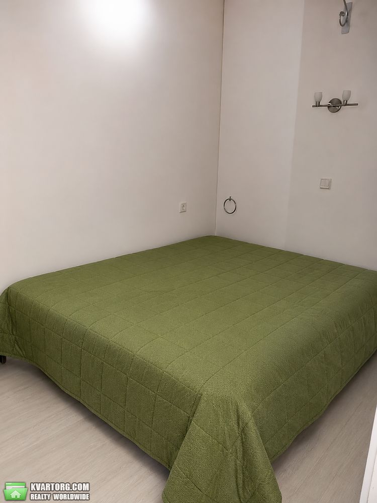 Rent out 1-room apartment. Киев, Бастіонний — photo 3