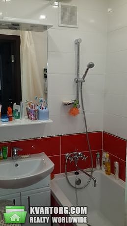 Rent out 2-room apartment. Киев,  Борщаговская — photo 3