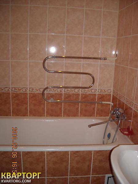Rent out 3-room apartment. Киев,  Уманская — photo 2