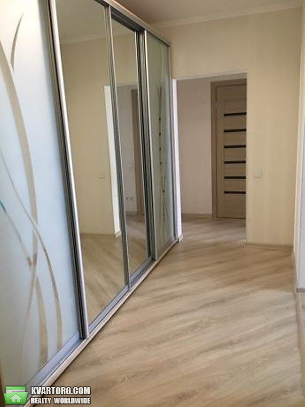 Sell 3-room apartment. Киев,  Милославская — photo 3