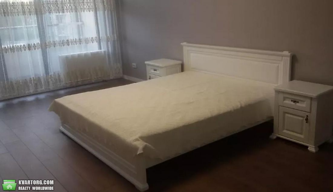 Rent out 2-room apartment. Киев,  Жмаченко — photo 8