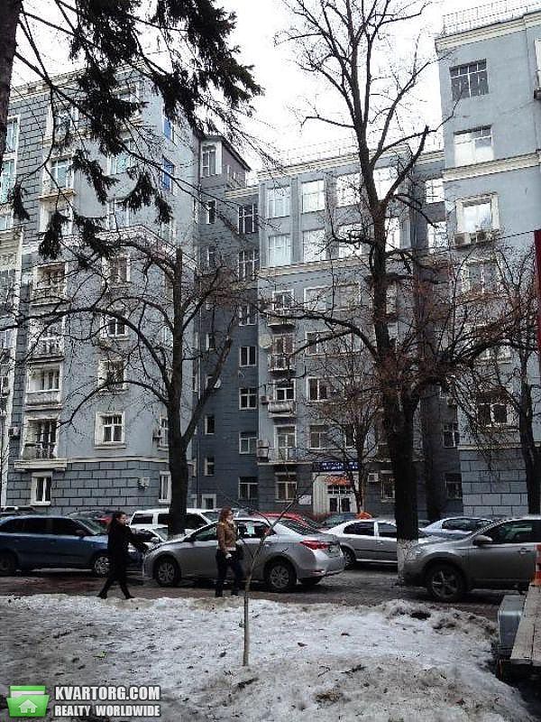 Rent out 2-room apartment. Киев,  Институтская — photo 8
