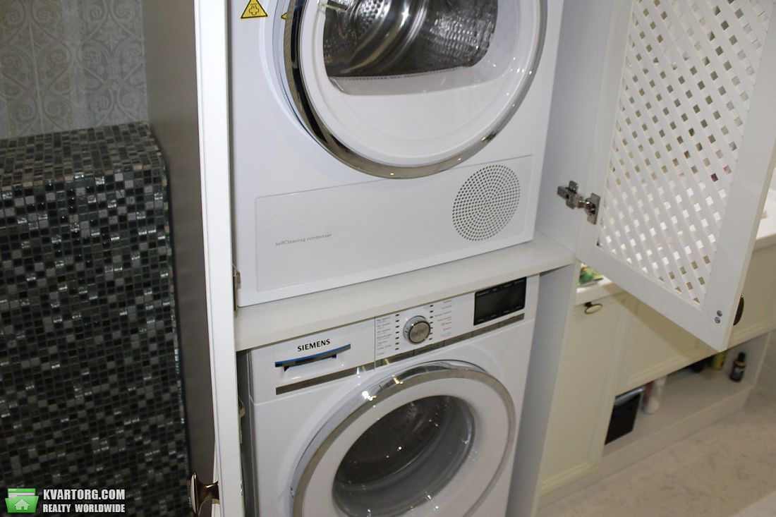 Sell 3-room apartment. Киев,  Ломоносова — photo 2