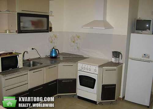 Rent out 1-room apartment. Киев,  Героев Сталинграда пр — photo 4
