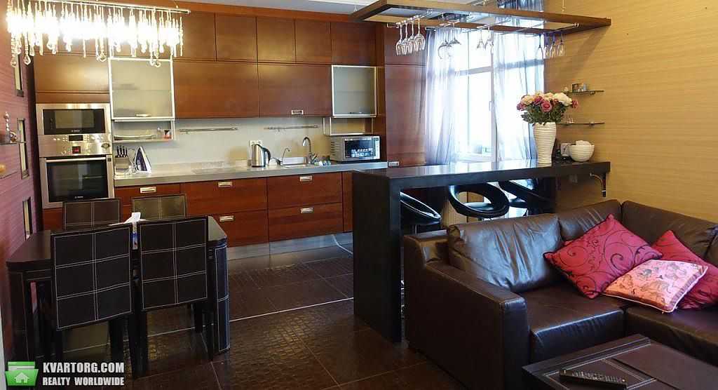 Rent out 2-room apartment. Киев, Коновальца — photo 1