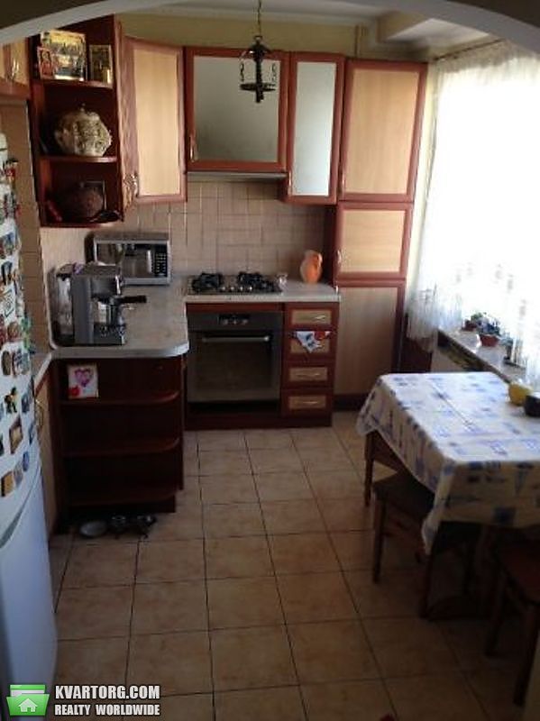 Sell 3-room apartment. Киев,  Ватутина пр — photo 1
