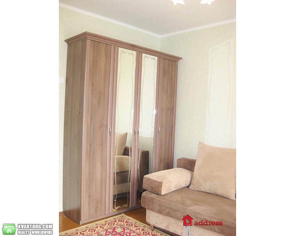 Rent out 2-room apartment. Киев,  Вербицкого — photo 1