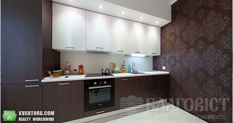 Sell 2-room apartment. Киев,  Драгомирова — photo 2