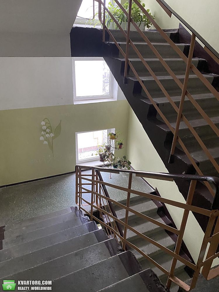 Sell 3-room apartment. Киев,  Большая Окружная — photo 9