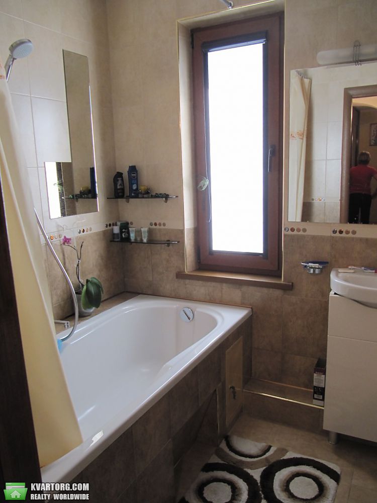 Rent out 2-room apartment. Киев,  Правды пр — photo 10