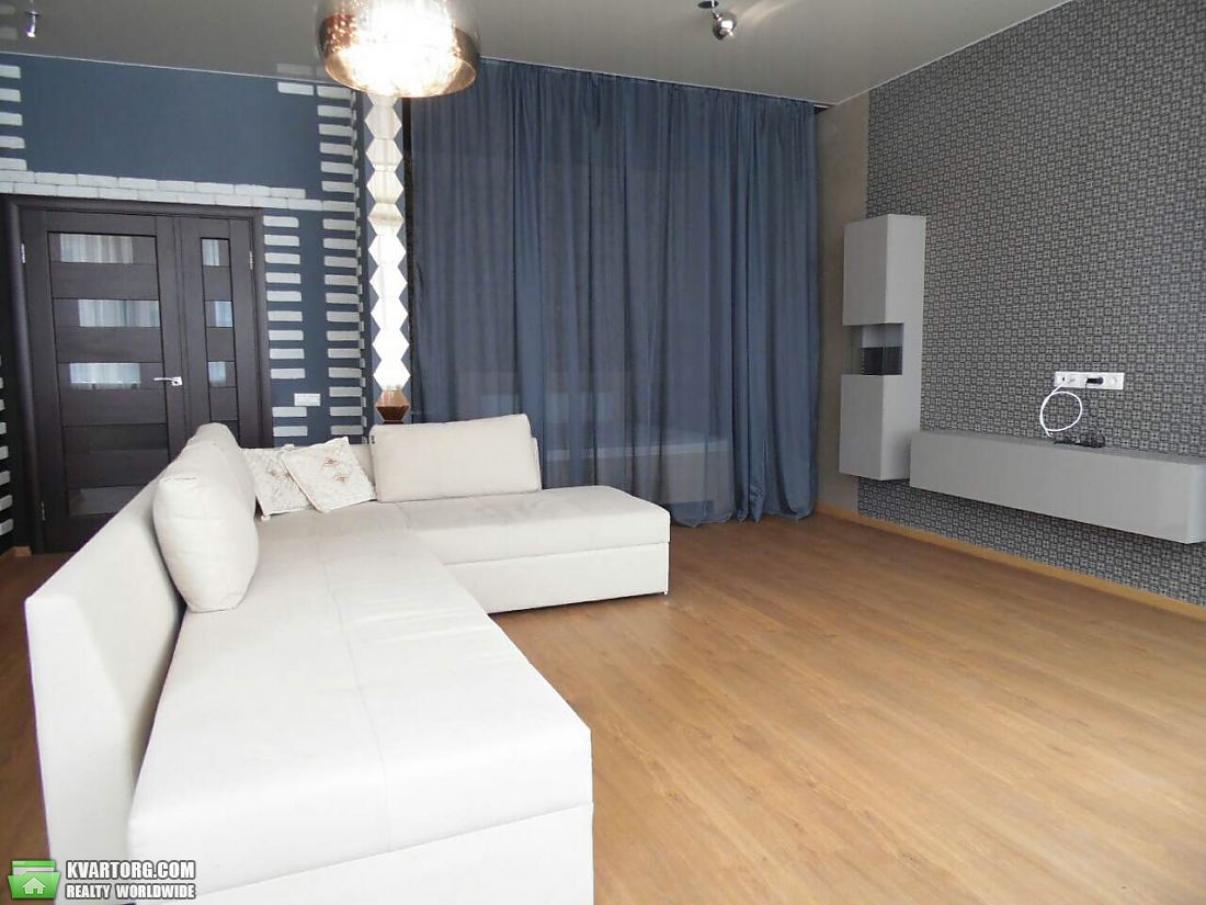 Sell 1-room apartment. Киев,  Дарницкий бул — photo 1