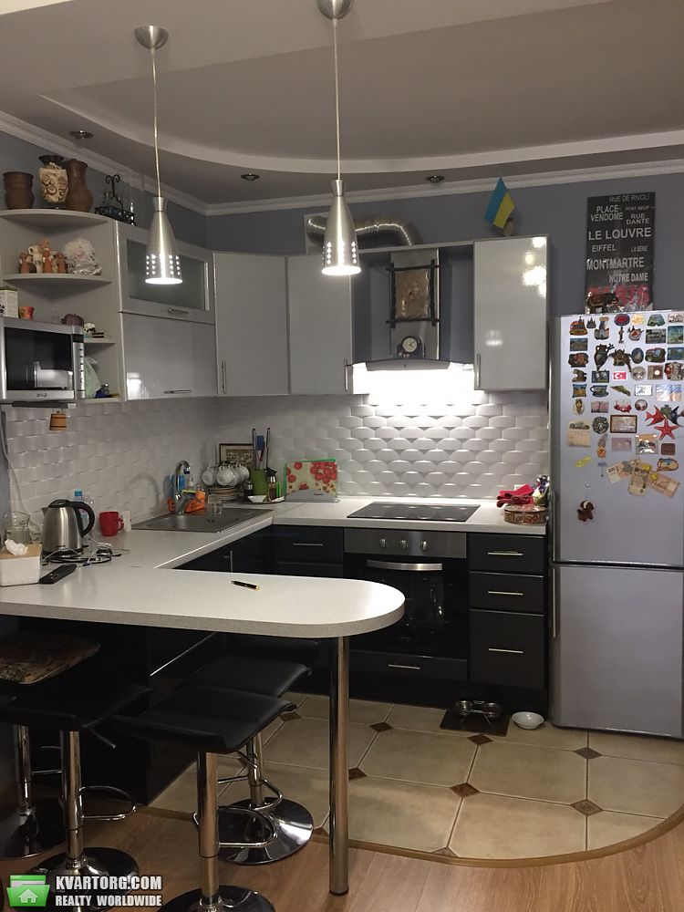 Sell 1-room apartment. Киев,  Олевская — photo 10