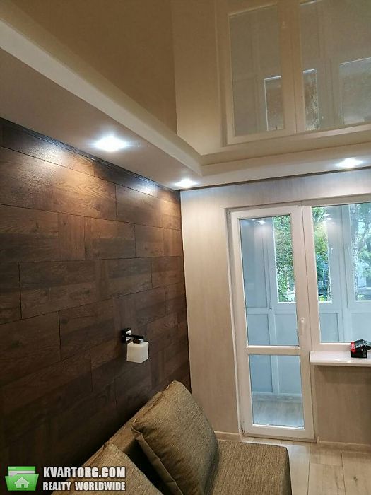 Sell 2-room apartment. Одесса, проспект Маршала Жукова — photo 1