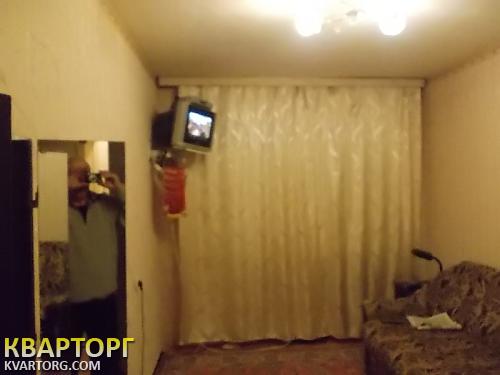 Rent out 1-room apartment. Киев,  Щекавицкая — photo 2