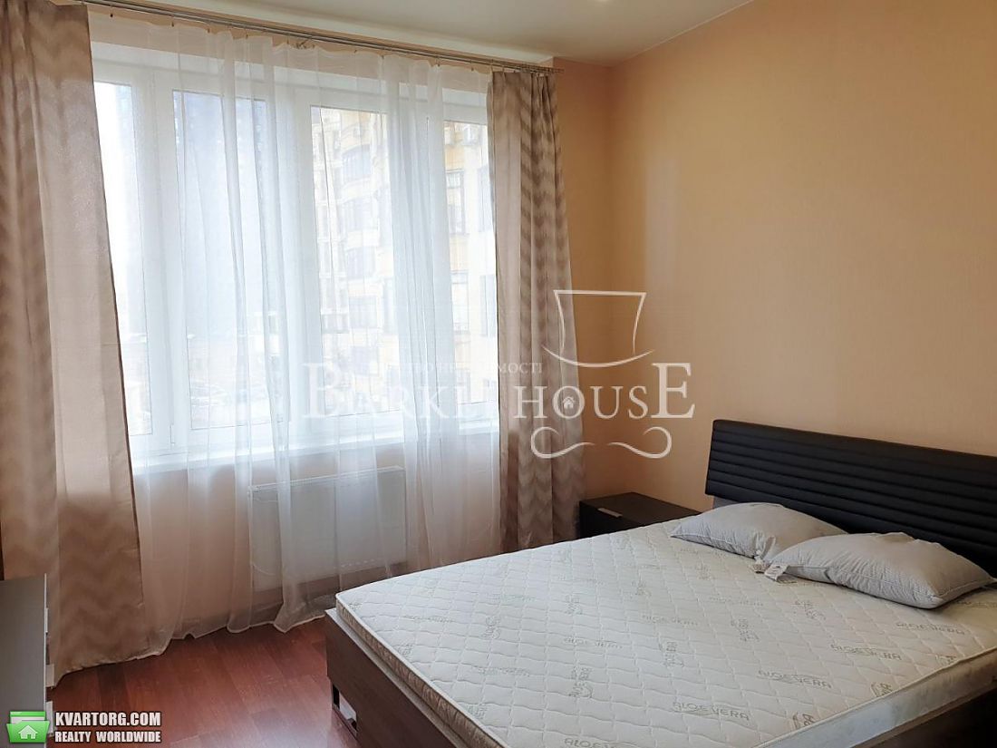 Rent out 3-room apartment. Киев, Черновола — photo 6