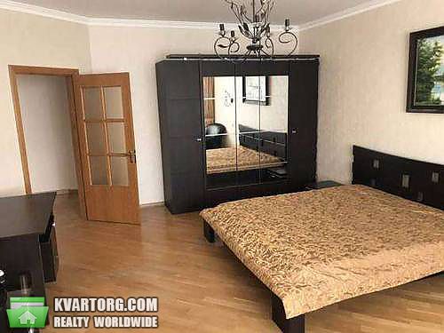 Rent out 3-room apartment. Киев,  Амосова — photo 1