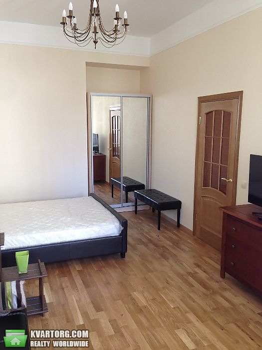 Rent out 1-room apartment. Киев, ул.АнтоновичаГорького — photo 3