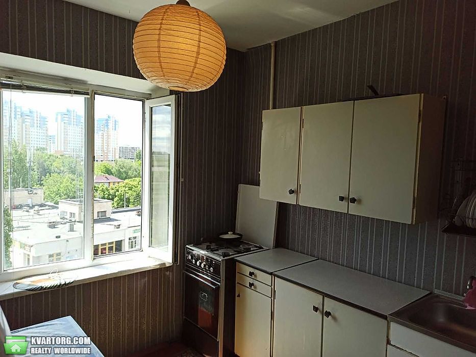 Sell 2-room apartment. Киев,  Ужвий — photo 3