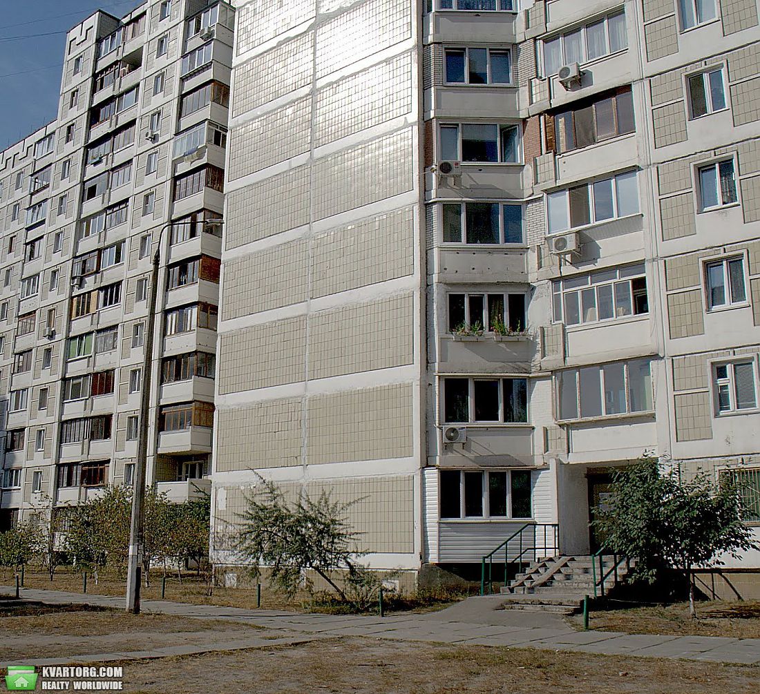 Sell 3-room apartment. Киев,  Лаврухина — photo 1