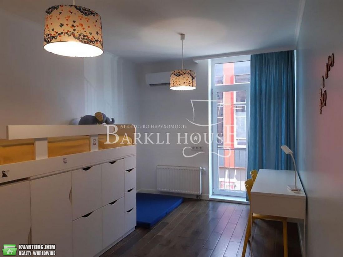 Rent out 4-room apartment. Киев, Регенераторная — photo 5