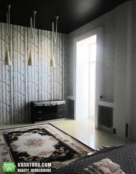 Rent out 2-room apartment. Киев,  Саксаганского — photo 4