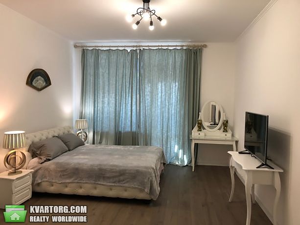 Rent out 1-room apartment. Киев,  Драгомирова — photo 2