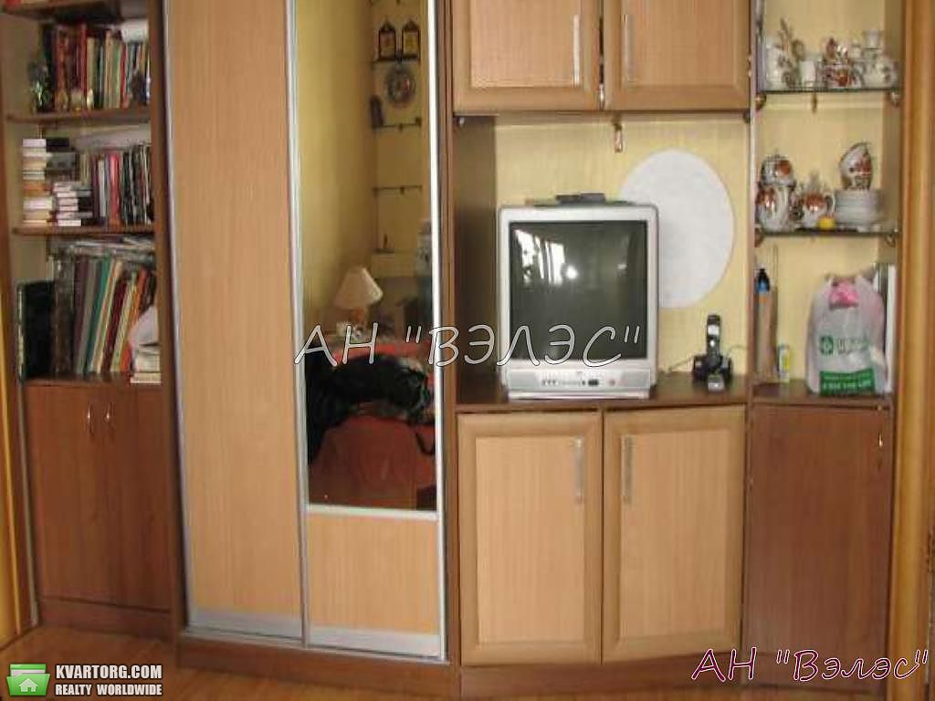 Sell 2-room apartment. Киев, Тропинина — photo 2