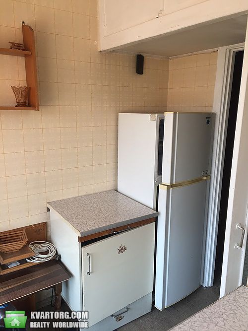 Sell 1-room apartment. Киев,  Миропольская — photo 1
