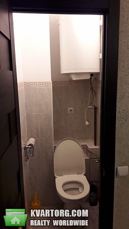 Rent out 3-room apartment. Киев,  Героев Днепра — photo 2