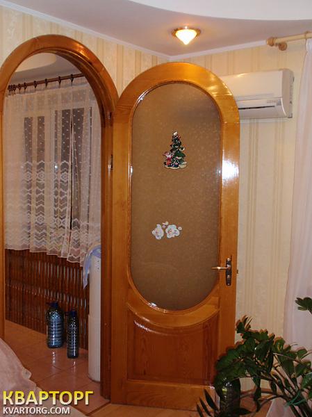 Sell 3-room apartment. Киев,  Космическая — photo 3