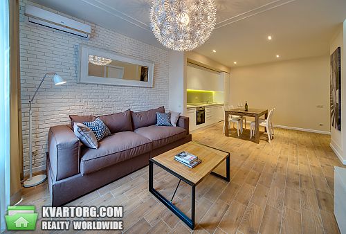 Rent out 2-room apartment. Киев, Драгомирова — photo 4