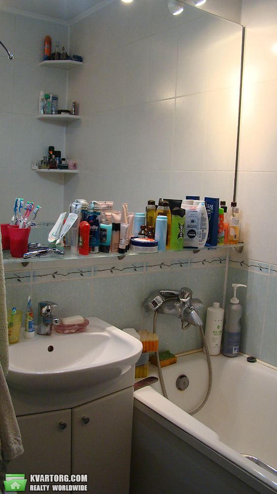 Sell 1-room apartment. Киев,  Радунская — photo 4