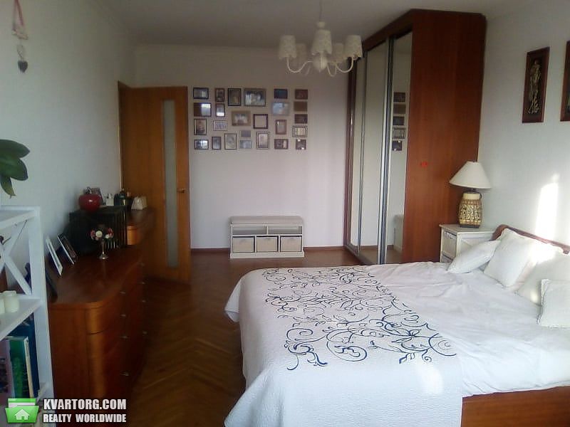 Sell 3-room apartment. Киев,  Приозерная — photo 4
