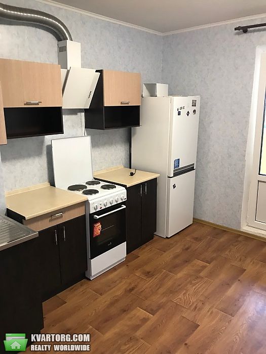 Rent out 3-room apartment. Киев, Данченко — photo 7