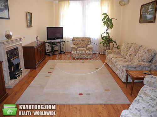Rent out 4-room apartment. Киев, Леси Украинки бул — photo 3