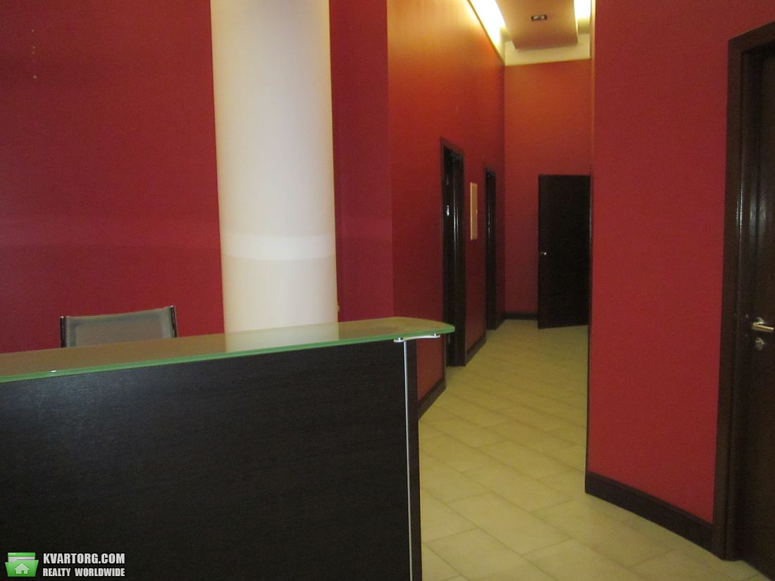 Rent out office. Киев, Жилянская — photo 6