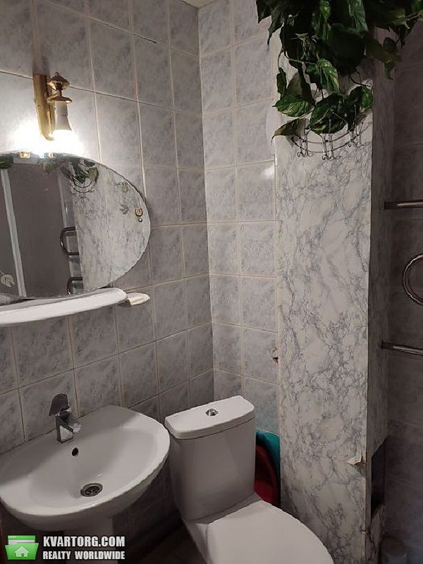 Sell 3-room apartment. Киев,  Курбаса — photo 8