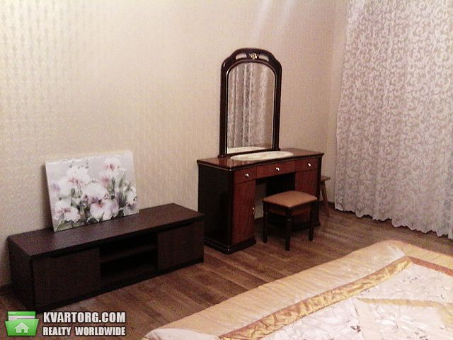 Rent out 2-room apartment. Киев,  Павловская — photo 6