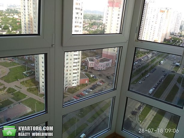 Rent out 2-room apartment. Киев, Софии Русовой — photo 4